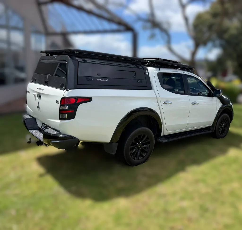 Sliding Window Tub Canopy for Triton MQ/MR | ArmorMan 4x4